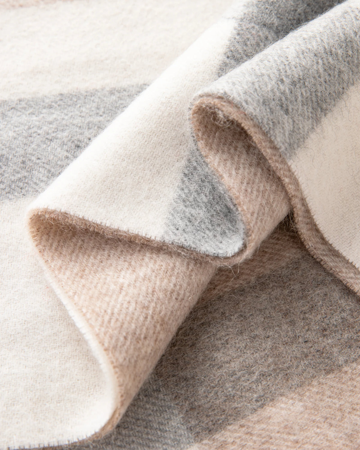 Check & Color-Block Cashmere Scarf - 70.87 x 11.81 in